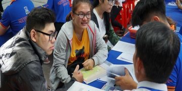 Thí sinh xét tuyển học bạ tăng kỷ lục sau kỳ thi Tốt nghiệp THPT đợt 1