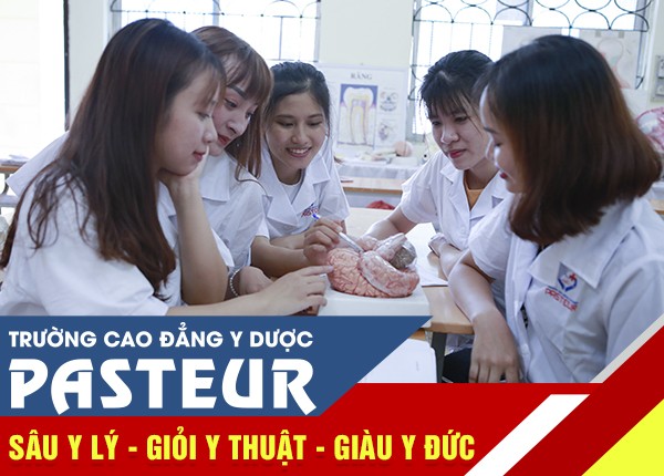 <center><em>Học Điều dưỡng tại Trường Cao đẳng Y Dược Pasteur</em></center>