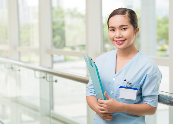 Con gái học Y nên chọn ngành nào?