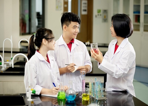 Học ngành Dược có khó không?