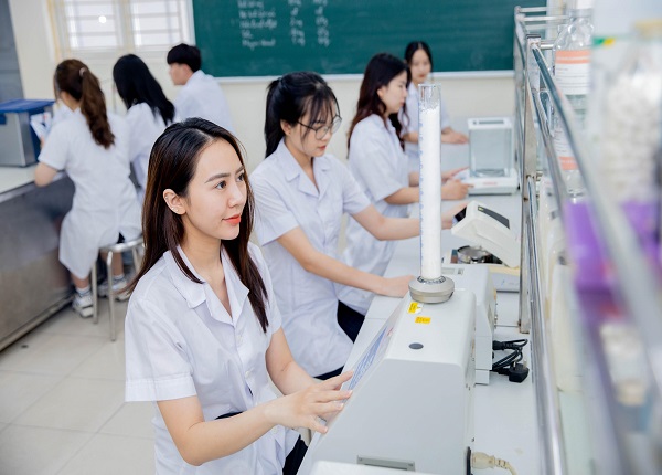 Từ vựng tiếng Anh chuyên ngành Cao đẳng Dược